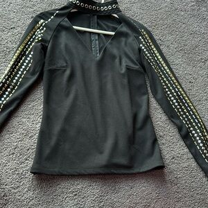 Venus size Small long sleeved black shirt
